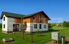 Casă cu 5 camere cu Teren 1043 Mp în Bună Ziua - 2