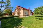 Casa P+E de vanzare in Lilieci 3.350mp teren intravilan, livada, 2 g