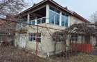 Vila P+1,hala 70 m2 la parter, la DN4 - 3