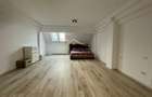Apartament cu 3 camere decomandat în Aviației - 12
