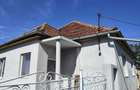 Casă cu 4 camere cu Teren 957 Mp în Olari - 1