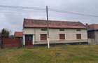 Casă cu 3 camere cu Teren 2700 Mp în Central - 4
