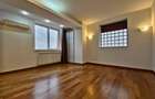 Apartament cu 3 camere decomandat în Primăverii - 4