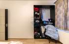 Apartament cu 3 camere decomandat în Tractorul - 17