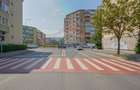 Apartament cu 3 camere decomandat în Tractorul - 26