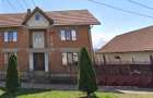 Casa care necesita renovare intr-o loca?ie lini?tita ?i insorita in Faget, Timi? - Comision 0 - 9