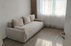 Apartament cu 2 camere decomandat în Tractorul - 2
