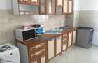 Apartament cu 4 camere semidecomandat în 9 Mai - 6