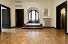 Apartament cu 5 camere decomandat în Aviatorilor - 4