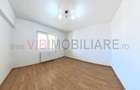 Apartament cu 5 camere decomandat în Unirii - 2