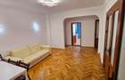 Apartament cu 3 camere decomandat în P-ța Muncii - 3