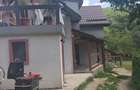 Casă cu 2 camere în Băița - 5