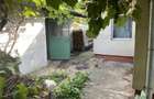 Casă individuală cu 3 camere cu Canalizare în Colentina - 16