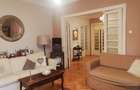 Apartament cu 4 camere decomandat în P-ța Victoriei - 1