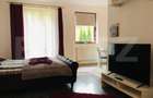 Garsoniera cu gradina intr-o zona pitoreasca din cartierul S - 8