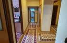 Se cauta 1 fata sau 2 fete pentru un apartament cu 4 camere 86 mp