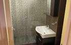 Inchiriez apartament 3 camere, ultracentral, etaj 3/10 Bd. Magheru - 3