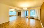 Apartament cu 4 camere decomandat în Dacia - 2