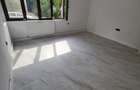 Apartament cu 3 camere decomandat în Tineretului - 9