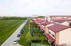 Casă cu Teren 557 Mp în Central - 2
