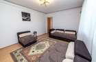 Apartament cu 3 camere semidecomandat în Berceni - 2