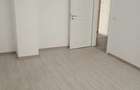 Apartament cu 3 camere în Central - 2