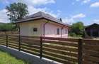 Casa de vanzare cu 4 camere in Brebu - 12