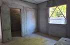 Pantelimon Ilfov,parter+pod pe placa de beton,3 camere,2 bai,300mp proprietate,comision 0% - 2