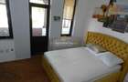 Apartament cu 5 camere semidecomandat în Parcul Carol - 1