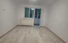Apartament cu 3 camere decomandat în Central - 3