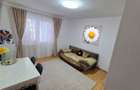 Vand apartament 2 camere69500 euroStr.Olari ,2 camere decomandatEta - 1