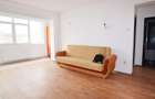 Apartament cu 2 camere semidecomandat în Podu Roș - 1