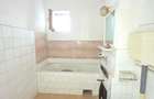 3 camere, str. Aprodul Arbore, etajul 3, decomandat, 78 mp, 2 bai - 2