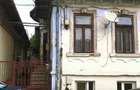 Casă cu 7 camere cu Teren 290 Mp în Central - 2
