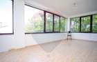Casă cu 6 camere cu Teren 1061 Mp în Bucium - 12