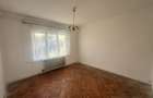 Casă cu Teren 2880 Mp în Central - 21