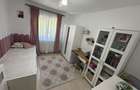 Apartament cu 3 camere, zona centrala - 2