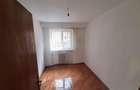 Apartament cu 3 camere semidecomandat în Central - 3