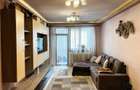 Apartament cu 3 camere decomandat în Tractorul - 1