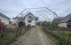 Buzesti(Farcasa), linga Biserica,casa 2 camere, baie, beci , anexe ,20 ari gradina ,pret 68.000 euro - 10