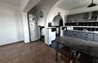 Apartament cu 3 camere de vanzare - 3