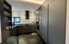 Apartament cu 3 camere semidecomandat în P-ța Victoriei - 3
