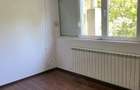Vand spatiu comercial ?i casa de locuit - 9