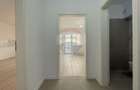 Apartament cu 2 camere decomandat în Tractorul - 5
