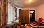 Apartament cu 3 camere în Roman - 1