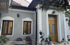Apartament cu 5 camere decomandat în Armeneasca - 1