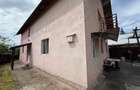 Casă cu 2 camere cu Teren 7100 Mp în Central - 2