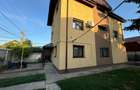 Vila Individuala 7 Camere 4 Locuri de Parcare Curte - 1