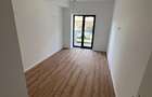 Apartament de vanzare cu 3 camere Tractorul