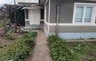 casa de vanzare din caramida in Roznov la iesirea spre P. Neamt - 4